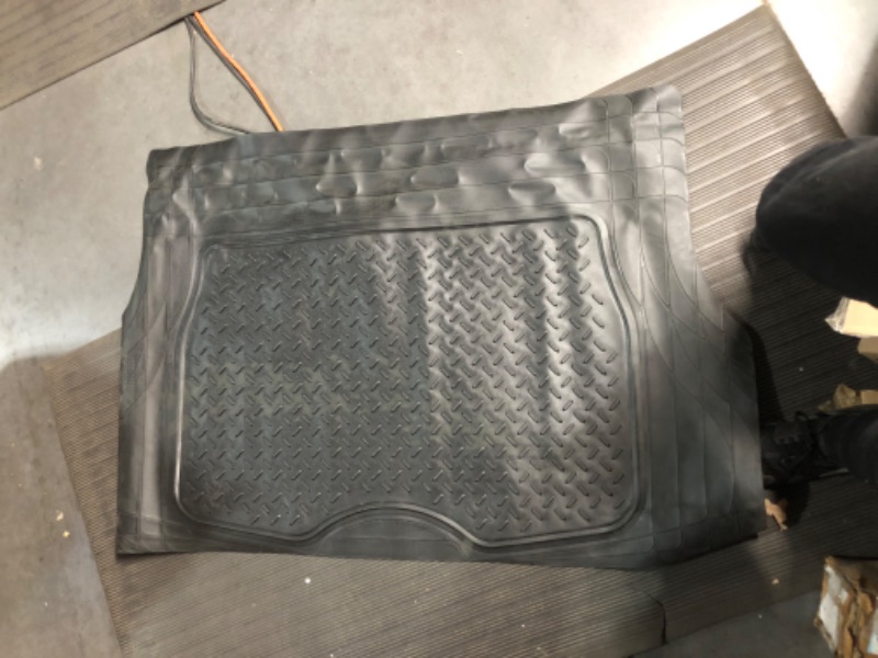 Photo 2 of *USED/SEE NOTES** (5PCS) Automotive Floor Mats Black ClimaProof,  Fit for most Cars, SUVs, and Trucks (Trimmable ) BLACK