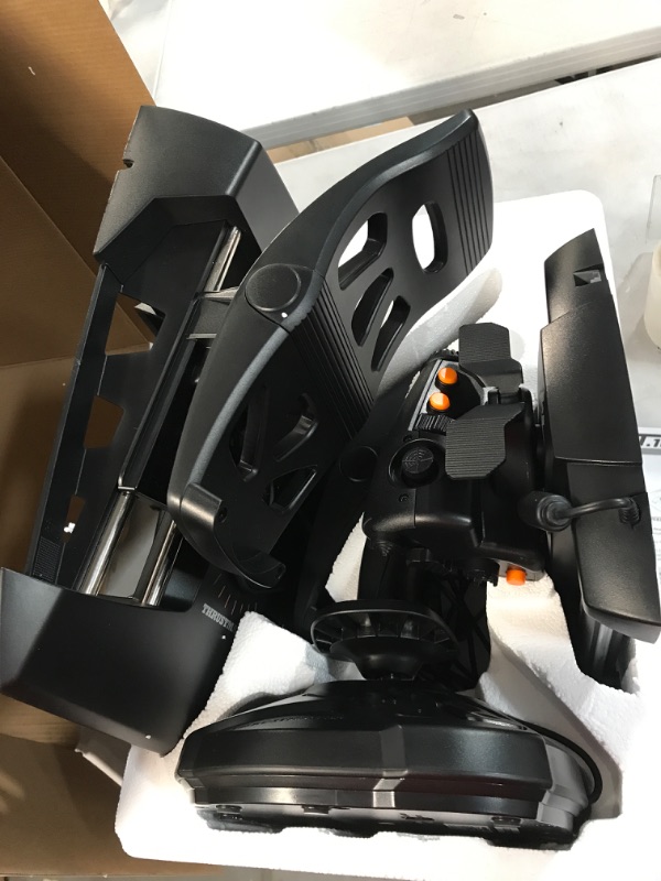 Photo 2 of Thrustmaster T16000M FCS Flight Pack - Flight Stick, Throttle and Flight Pedals (Windows) Black Thrustmaster T16000M FCS Flight Pack