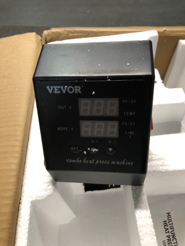 Photo 2 of **USED** DOSENT GET TO THE ACCURATE TEMPTERATURE** VEVOR Heat Press Machine, 15 x 15 Inch