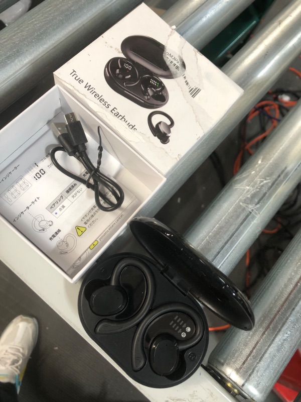 Photo 1 of Q38 Wireless earbuds