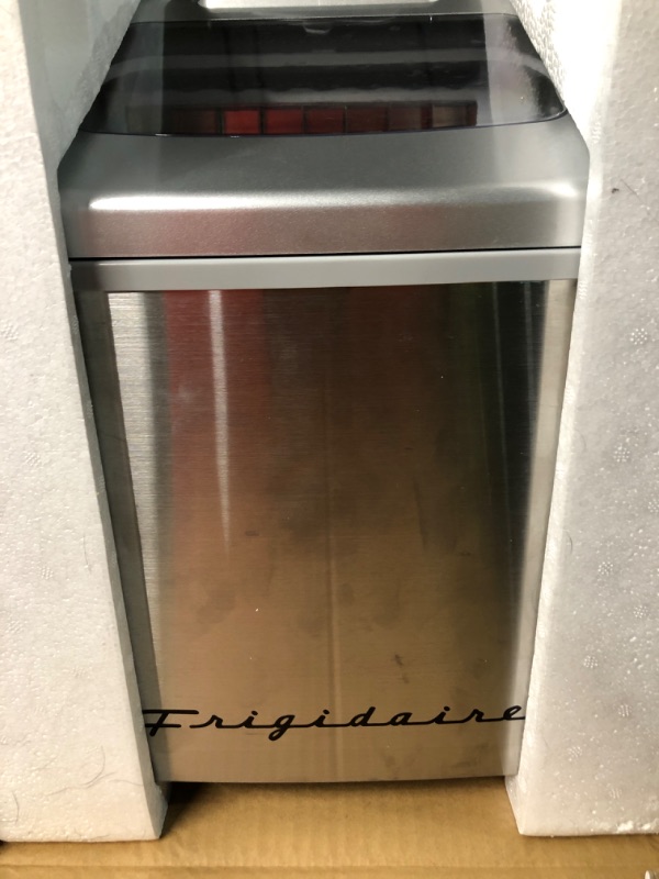 Photo 3 of ** PARTS ONLY** Frigidaire 40 lbs Countertop Clear Square Ice Maker - Stainless Steel