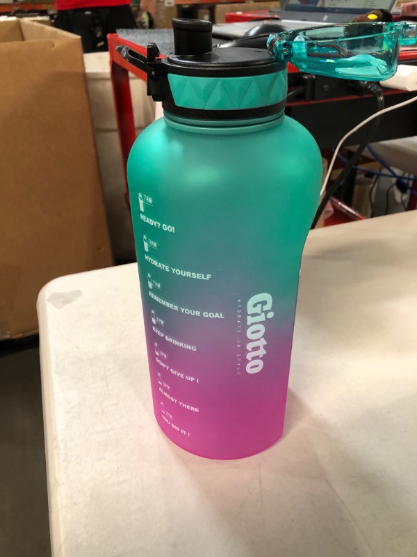 Photo 2 of *USED/SEE NOTES* Giotto Large Half Gallon/64oz Motivational Water Bottle 