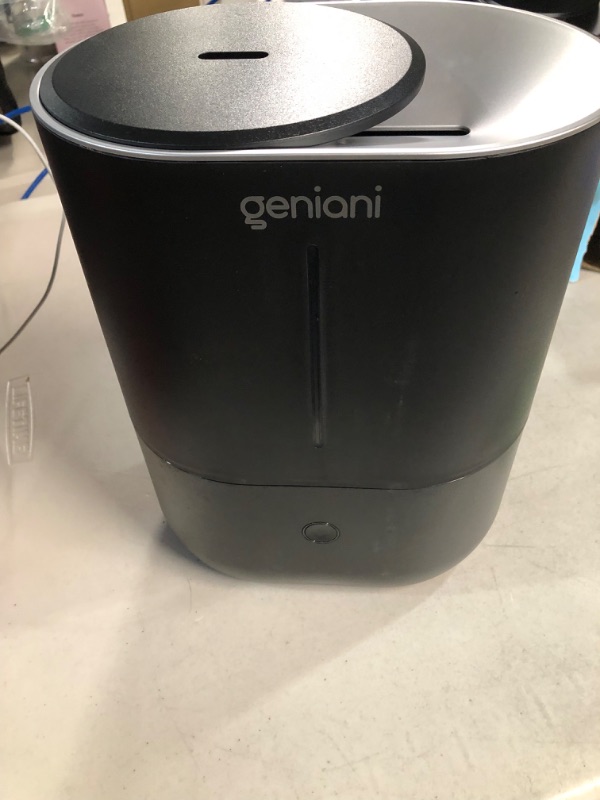 Photo 2 of *USED/SEE NOTES* Geniani Top Fill Cool Mist Humidifiers 