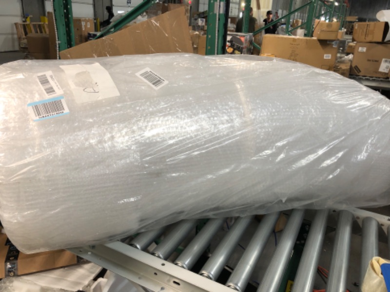 Photo 2 of Amazon Basics Perforated Bubble Cushioning Wrap - Small 3/16", 12-Inch x 175-Foot Long Roll Bubble Wrap