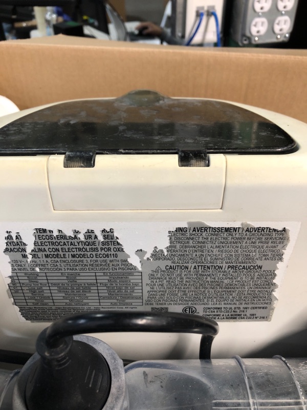 Photo 5 of * USED * INTEX 26669EG QS1200 Krystal Clear Saltwater System with E.C.O. (Electrocatalytic Oxidation) for up to 15000 Gallon Above Ground Pools For Pools up to 15,000 Gallons Saltwater System with E.C.O. (Electrocatalytic Oxidation)