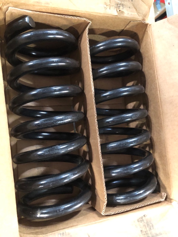 Photo 3 of MOOG 80994 Coil Spring Set