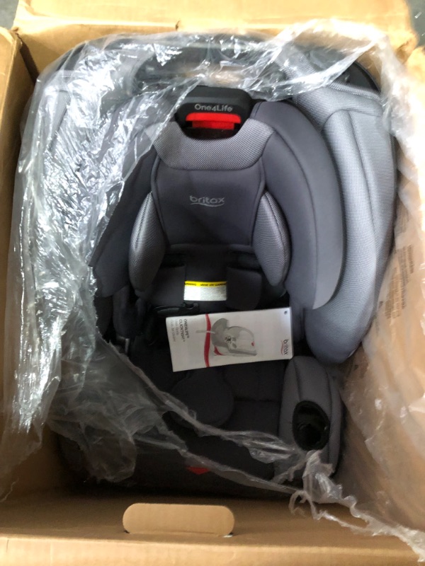 Photo 3 of Britax One4Life ClickTight All-in-One Car Seat