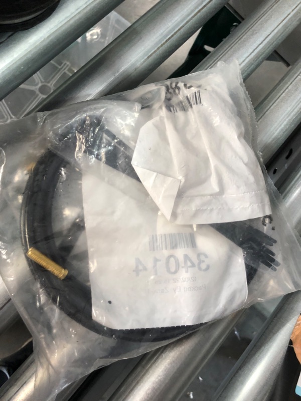 Photo 1 of Air Lift 57228 LoadLifter 5000 Air Suspension Kit