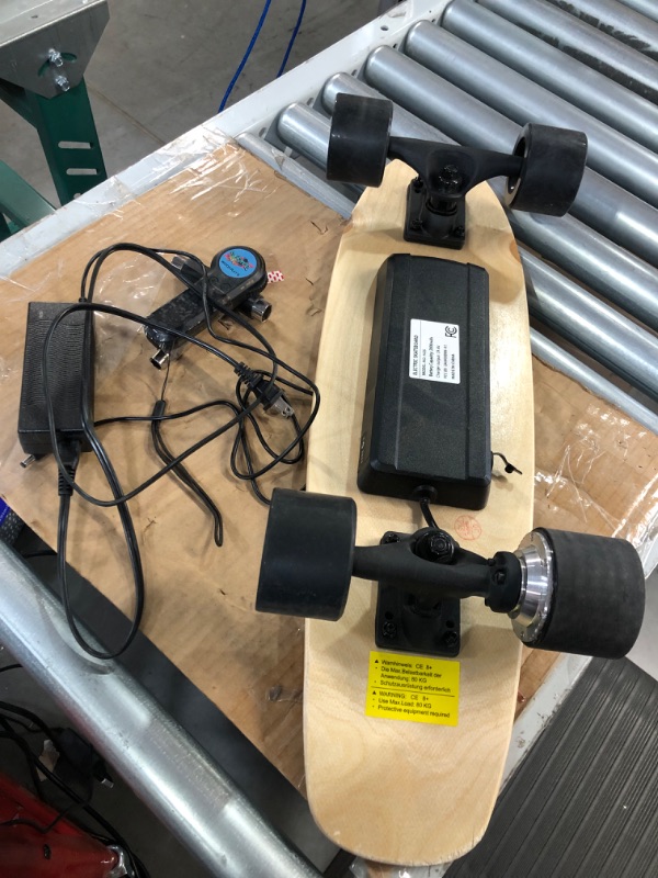 Photo 3 of **SEE NOTES** WOOKRAYS Electric Skateboard with Wireless Remote Control, 350W, Max 12.4 MPH, 7 Layers Maple E-Skateboard, 3 Speed Adjustment for Adult, Teens, and Kids Black