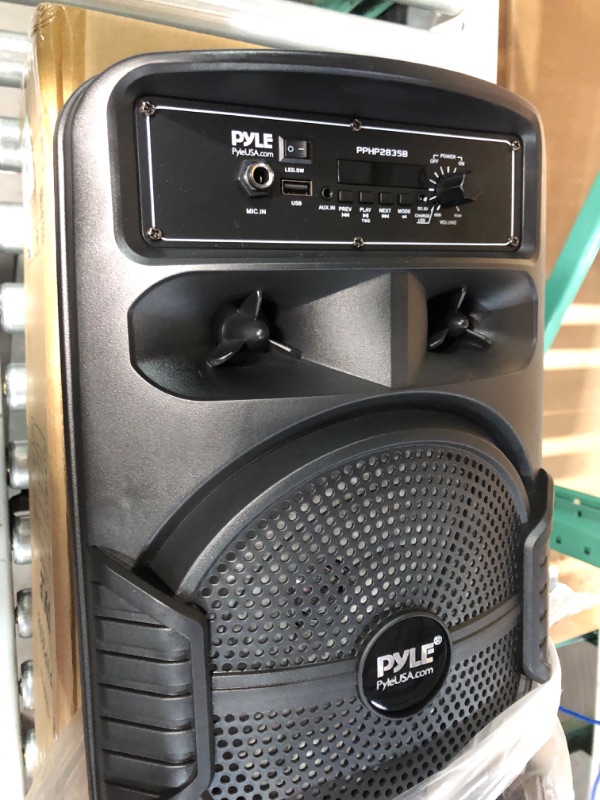 Photo 4 of Pyle Portable Bluetooth PA Speaker System 