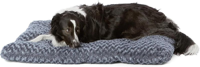 Photo 1 of Amazon Basics Plush Pet Bed 