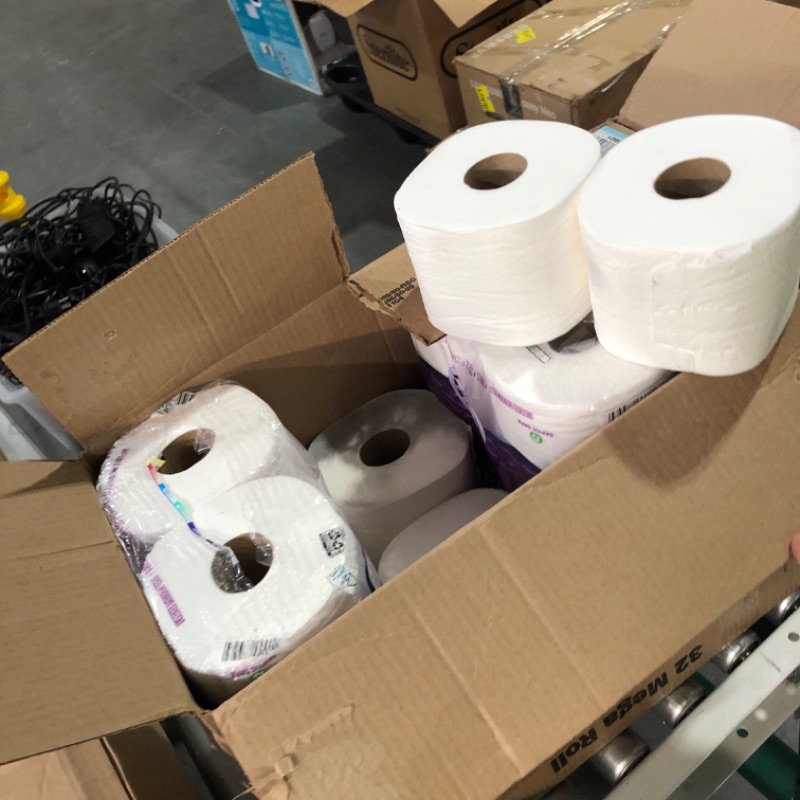 Photo 2 of *opened *Quilted Northern Ultra Plush Toilet Paper, 32 Mega Rolls