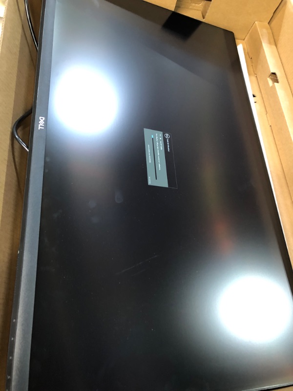 Photo 1 of Dell 32 Inch 4K Monitor, UHD (3840 x 2160), 60Hz, Dual HDMI 2.0, DisplayPort 1.2, 4ms Gray-to-Gray in Extreme Mode, 1.07 Billion Colors, SE3223Q - Black 31.5 Inches SE3223Q
