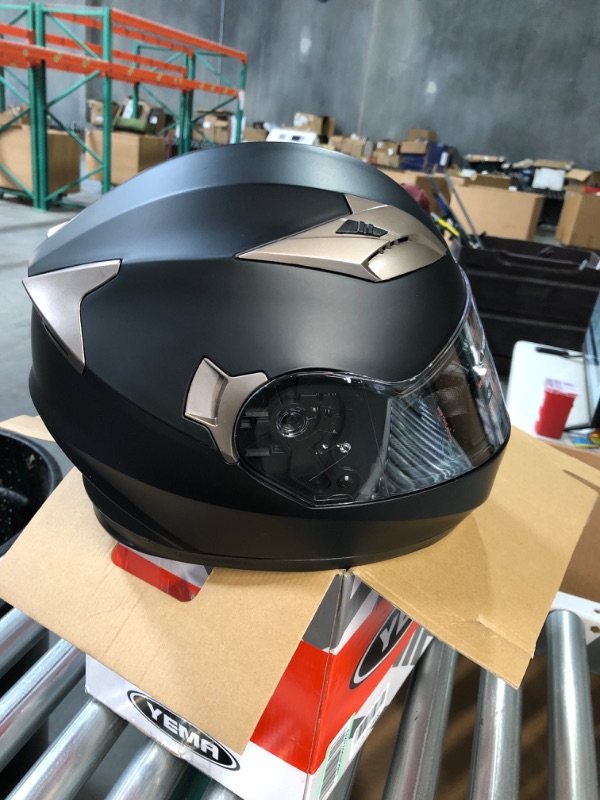 Photo 2 of YEMA Helmet Motorcycle Full Face Helmet DOT Approved YM-829  XL 