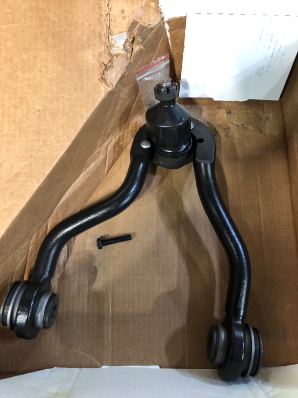 Photo 2 of MOOG RK620719 Control Arm and Ball Joint Assembly