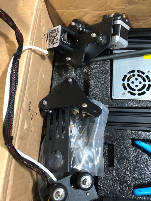 Photo 1 of *FOR PARTS* Official Creality Ender 3 Pro 3D Printer with Removable Build Surface Plate and Branded Power Supply