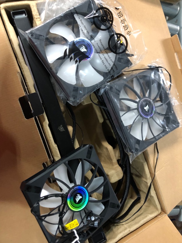 Photo 3 of **UNABLE TO TEST**CORSAIR iCUE H170i ELITE LCD Display Liquid CPU Cooler-Custom IPS LCD Screen-48 Dynamic RGB LEDs-140mm Fans -420mm Radiator-COMMANDER CORE Smart Lighting Controller