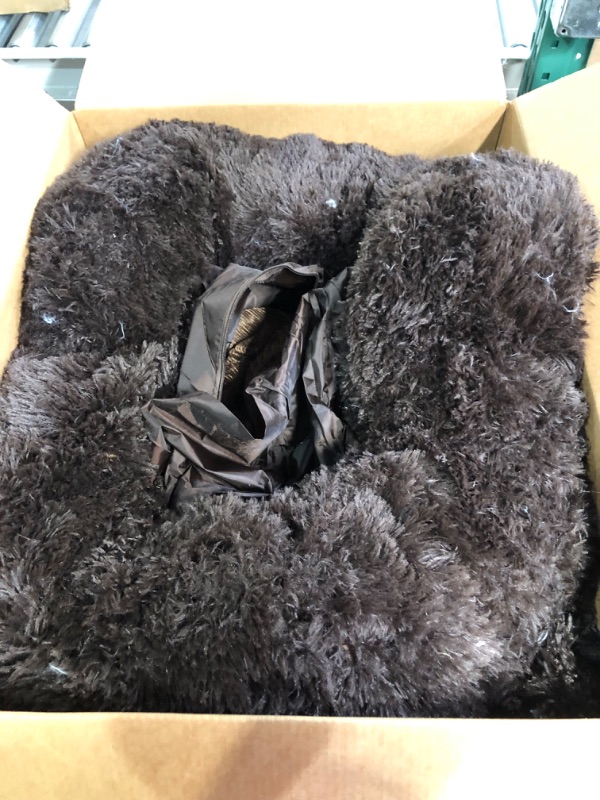 Photo 1 of [USED] Best Friends by Sheri The Original Calming Donut Bed - Medium