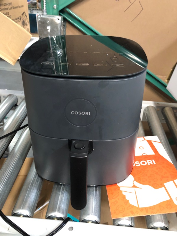 Photo 3 of [used] COSORI Air Fryer, 5 QT