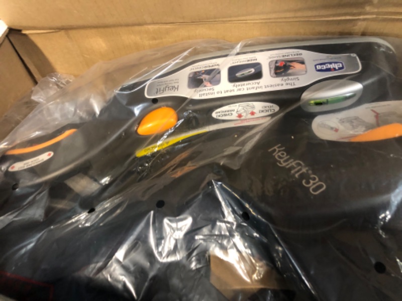 Photo 1 of Chicco Bravo Trio Travel System and Extra Base Bundle, Brooklyn, Navy Brooklyn Bravo 