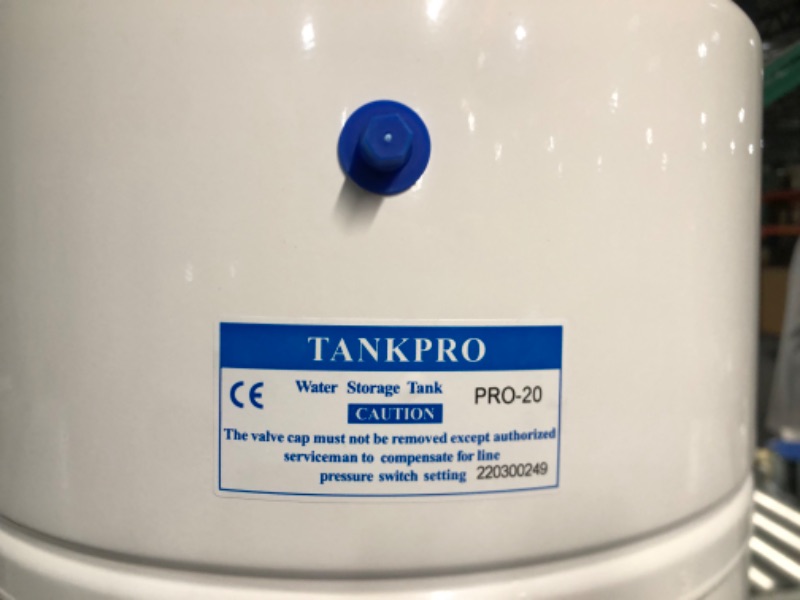 Photo 3 of *USED BUT LIKE NEW* iSpring T20M 20 Gallon Pre-Pressurized Tank,14 gallons of Water Storage Capacity, White