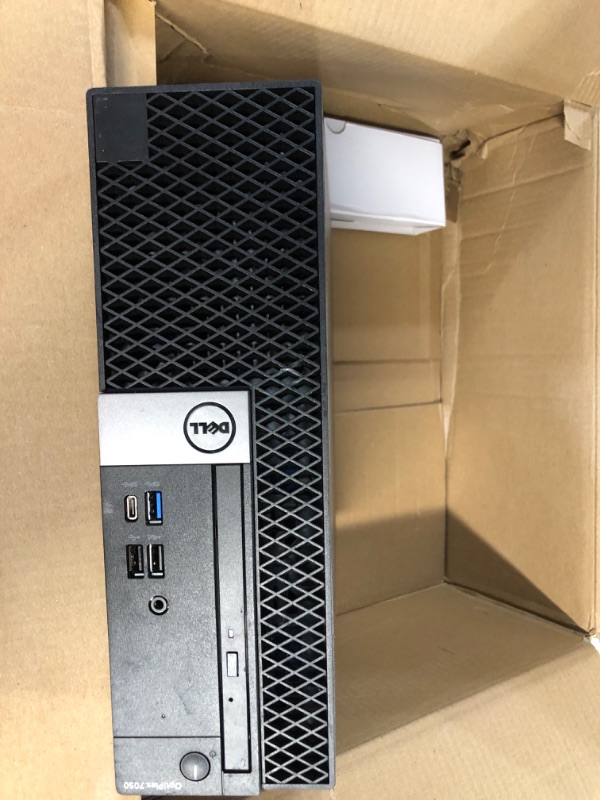 Photo 1 of DELL Optiplex 7060 SFF Desktop Computer PC
