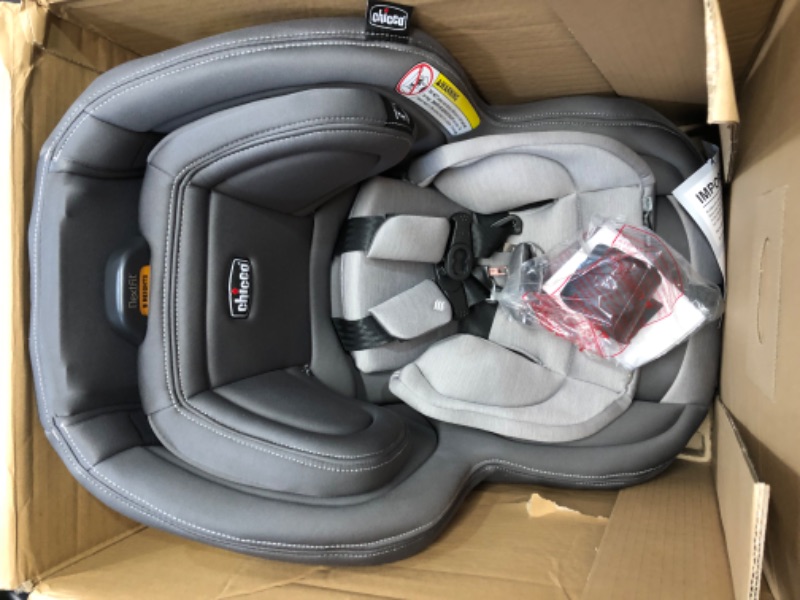 Photo 3 of Chicco NextFit Max ClearTex Convertible Car Seat