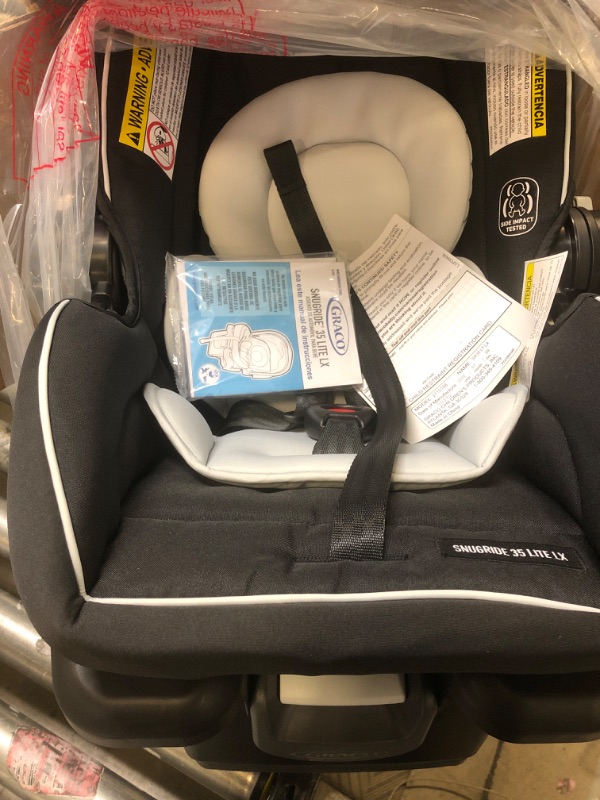 Photo 2 of Graco SnugRide 35 Lite LX Infant Car Seat - Studio