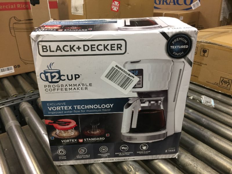 Photo 3 of BLACK+DECKER Honeycomb Collection 12-Cup Programmable Coffeemaker, with Premium Textured Finish, CM1251W-1, White