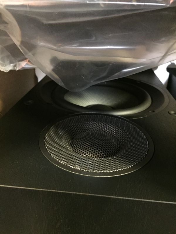 Photo 4 of ELAC Debut 2.0 B6.2 Bookshelf Speakers, Black (Pair) & Debut 2.0 C6.2 Center Speaker, Black Speakers + C6.2 Center Speaker**ONLY HAS 2 SPEAKERS**SEE PHOTOS**