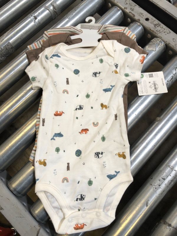 Photo 1 of Little Planet by Carter S Baby Neutral Organic Short Sleeve Bodysuits 3pk Newborn-24 Months
12 MONTHS