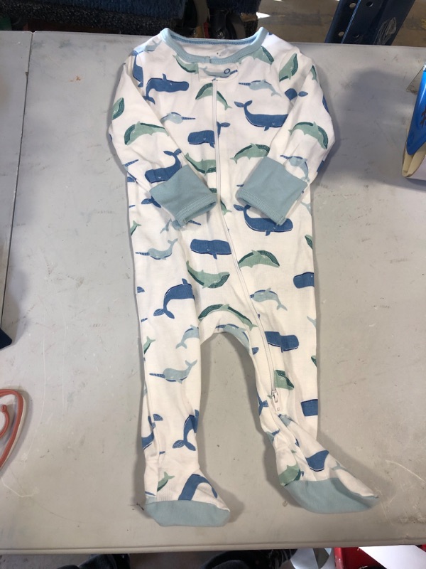 Photo 1 of 3-6 M Infant onesie 