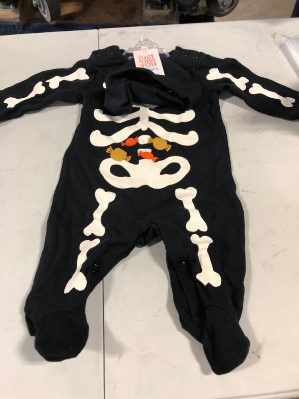 Photo 1 of 6M ----Halloween onesie 