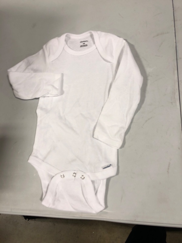 Photo 1 of 18M ------ Infant onesie in white 