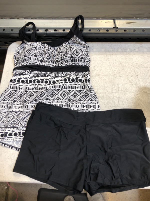 Photo 1 of Black And White Tankini Swimsuit XL