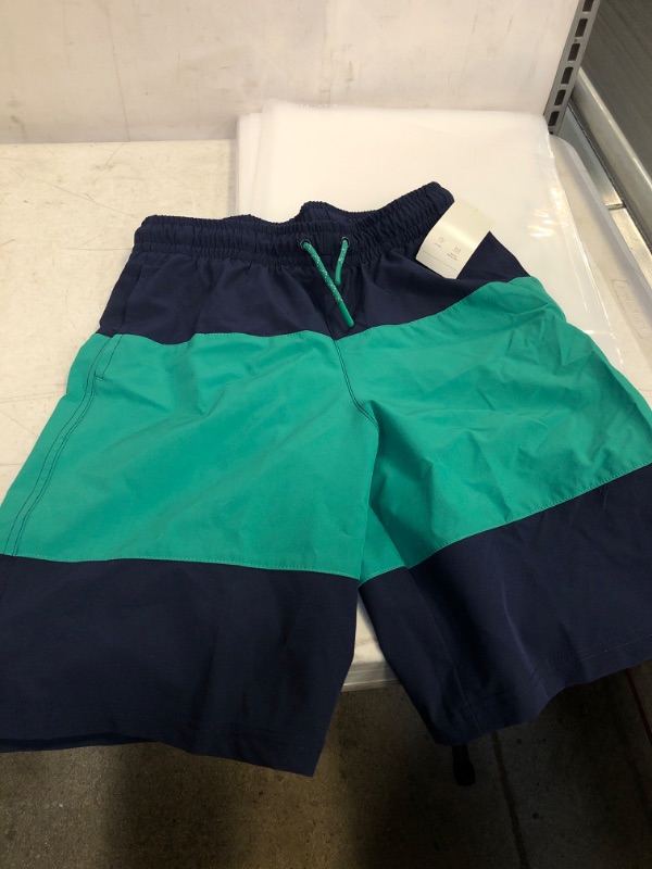 Photo 2 of Boys' Hybrid Shorts BOYS' SIZE LARGE 12/14