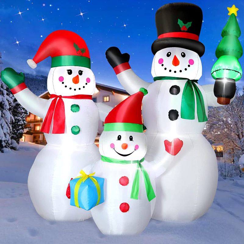 Photo 1 of 7FT Large Christmas Inflatables Snowman Family Outdoor Decorations Blow Up Yard Decor Snow Man Built-in Bright LED Lights with Christmas Tree & Gift Box for Xmas Holiday Party Garden Patio Lawn Indoor

