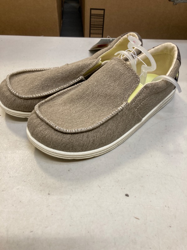 Photo 2 of Boys' Bergen Slip-On Sneakers - Cat & Jack Tan 
SIZE 5
