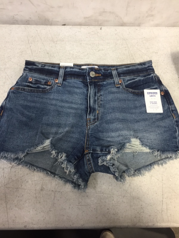 Photo 2 of DENIZEN from Levi Women High-Rise  Jean Shorts - Solano Beach 8