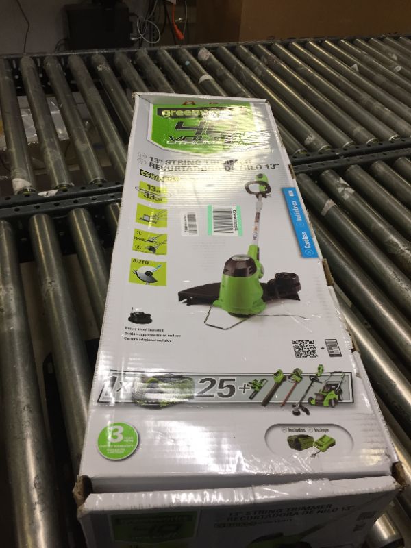 Photo 3 of 21302 40V Gmax String Trimmer with 2.0Ah Battery and Charger
