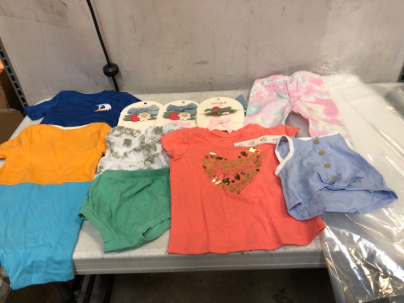 Photo 1 of BAG LOT, ASSORTED KIDS' AND TODDLER CLOTHES BUNDLE, VARIOUS SIZES AND COLORS, SOLD AS IS