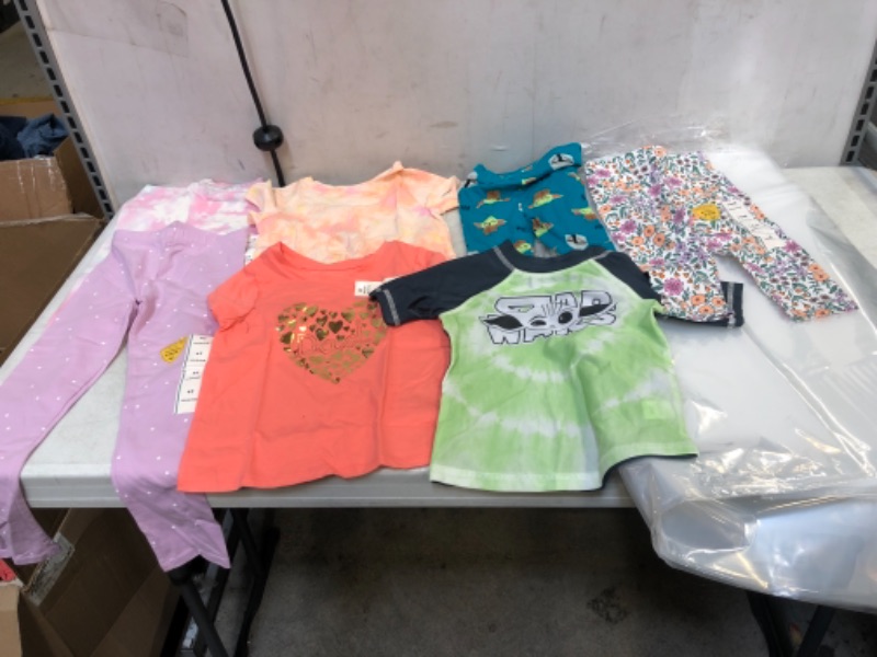 Photo 1 of BAG LOT, ASSORTED KIDS' AND TODDLER CLOTHES BUNDLE, VARIOUS SIZES AND COLORS, SOLD AS IS