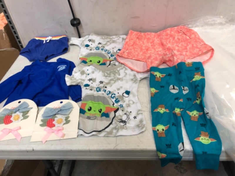 Photo 1 of BAG LOT, ASSORTED KIDS' AND TODDLER CLOTHES BUNDLE, VARIOUS SIZES AND COLORS, SOLD AS IS