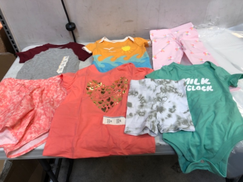 Photo 1 of BAG LOT, ASSORTED KIDS' AND TODDLER CLOTHES BUNDLE, VARIOUS SIZES AND COLORS, SOLD AS IS