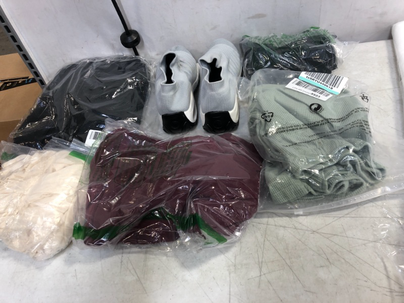 Photo 1 of BAG LOT, ASSORTED USED CLOTHING, VARIOUS SIZES AND COLORS, SOLD AS IS