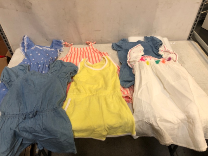 Photo 1 of BAG LOT, ASSORTED KIDS' AND TODDLER CLOTHES BUNDLE, VARIOUS SIZES AND COLORS, CLOTHES SOLD AS IS
