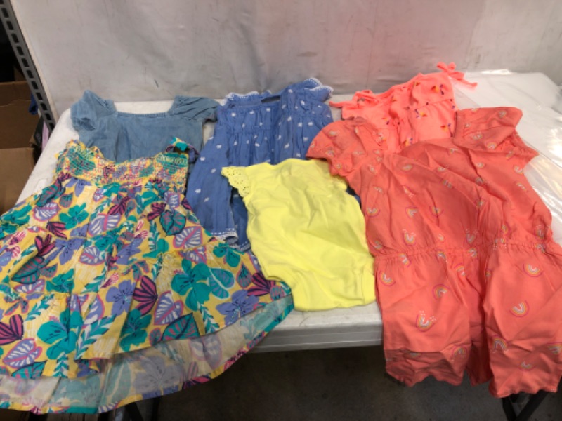 Photo 1 of BAG LOT, ASSORTED KIDS' AND TODDLER CLOTHES BUNDLE, VARIOUS SIZES AND COLORS, CLOTHES SOLD AS IS