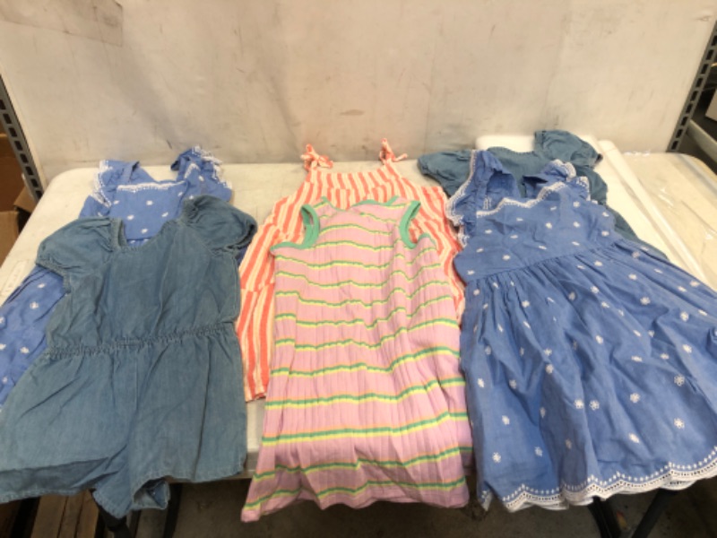 Photo 1 of BAG LOT, ASSORTED KIDS' AND TODDLER CLOTHES BUNDLE, VARIOUS SIZES AND COLORS, CLOTHES SOLD AS IS