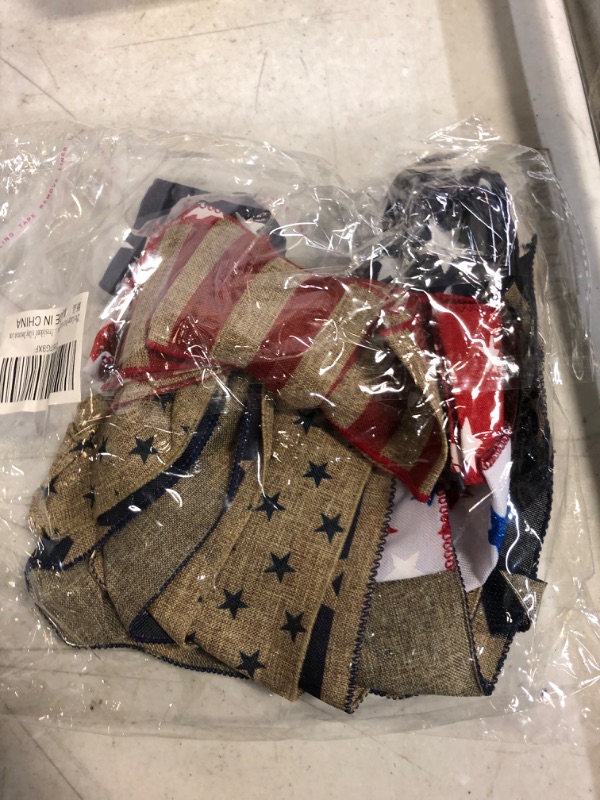 Photo 3 of 2Pcs Patriotic Wreath Bow, Stars and Stripes Burlap Bows,4th of July Memorial Day Wreath Bow for Indoor Outdoor Independence Day Veteran's Day President's Day (Red Stripe)
FACTORY SEALED