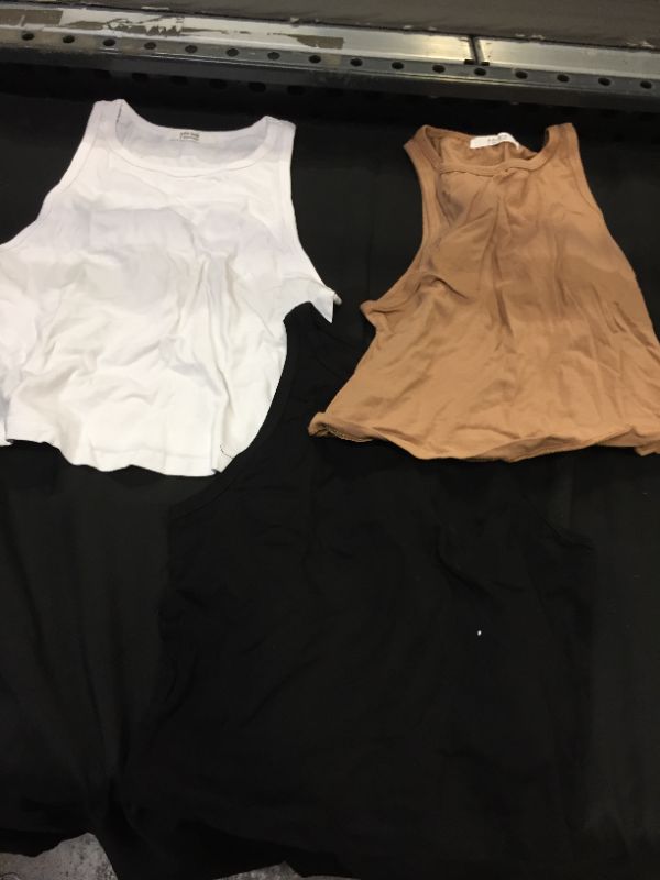 Photo 1 of 3 PACK OF WOMEN'S CROP TOP - SIZE S